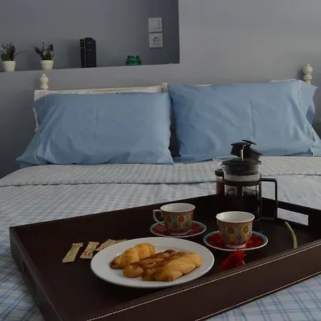 Axelia Apartment *