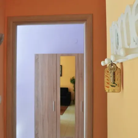Axelia Apartment